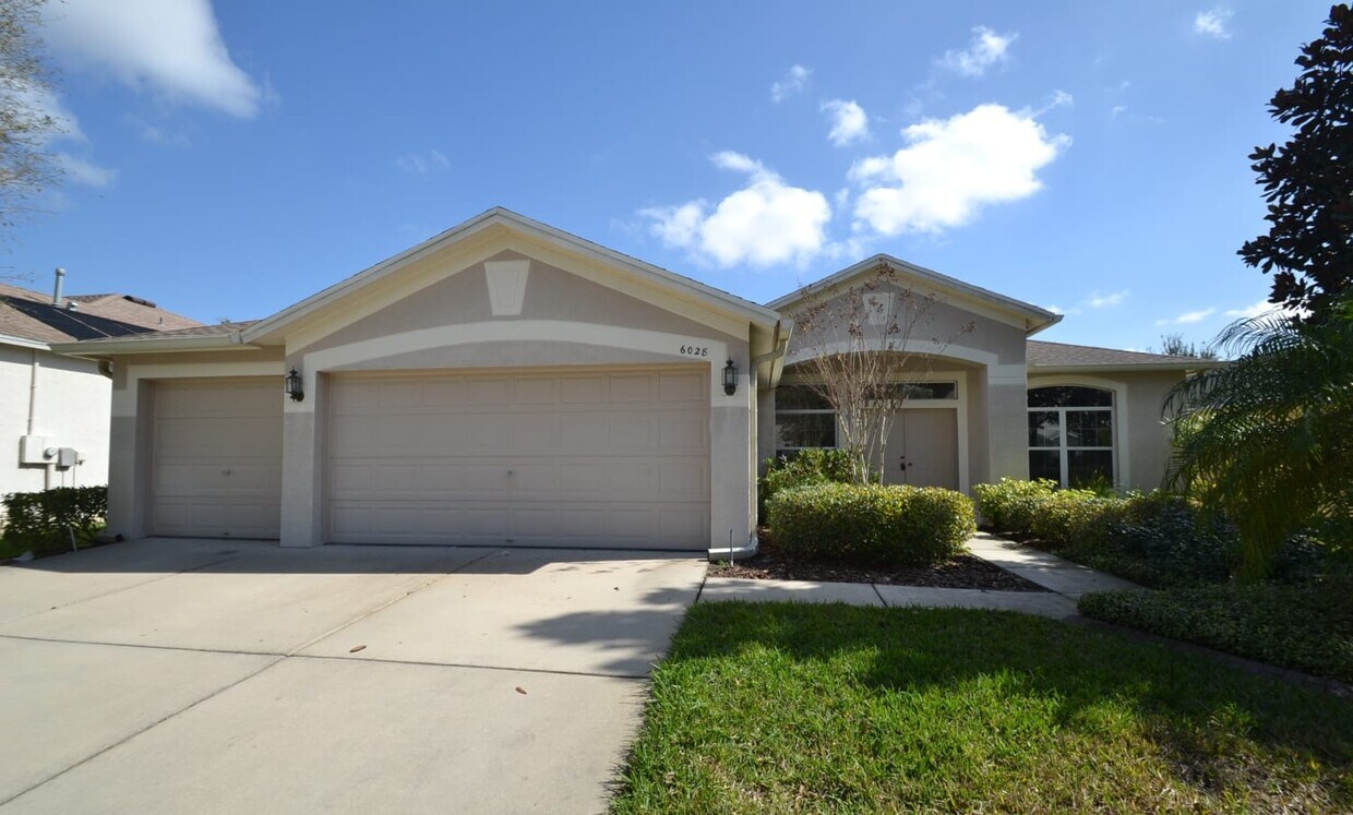 6028 Palomaglade Dr House Rental in Lithia, FL
