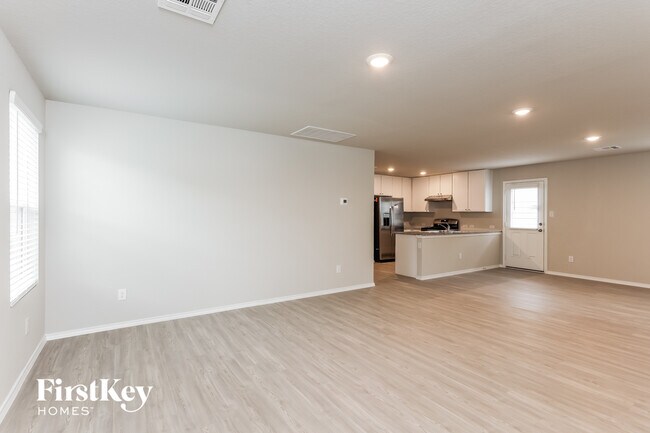 Foto del edificio - 6432 Cotton Ridge