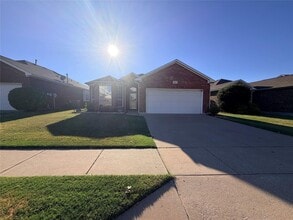 Building Photo - 12917 Farmington Dr