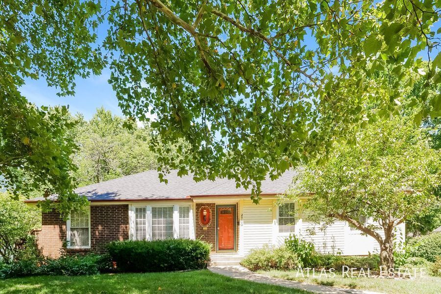 Foto principal - 2700 NE 69th St