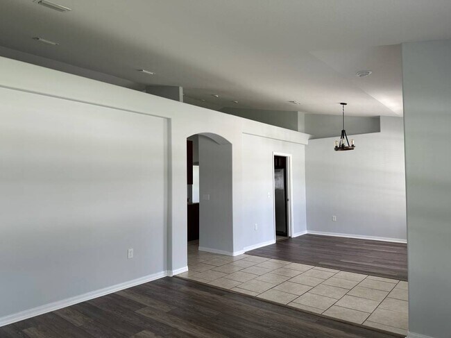 Foto del edificio - 1535 Heartwellville St NW