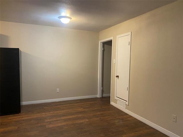 Foto del edificio - 619 Arbor Ln