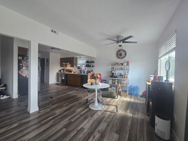 Foto del edificio - 3 Br 2 Ba home available