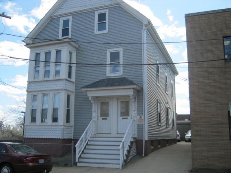 Quiet Area Off Wayland Condo for Rent in East Side of Providence, RI