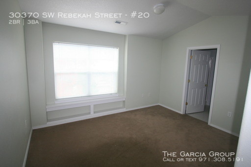 Building Photo - 30370 SW Rebekah St