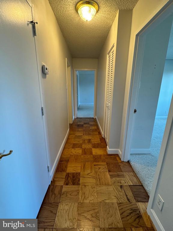 Building Photo - 3800 Fairfax Dr