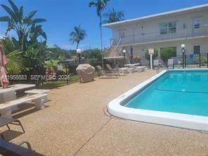 Foto del edificio - 2240 Johnson St