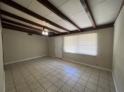 Foto del edificio - 610 N Main St