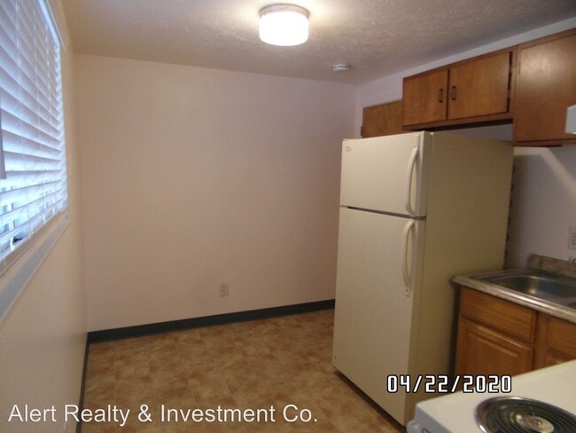 Building Photo - 1641-1643 Willodene Dr