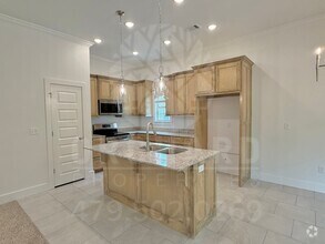 Building Photo - 34 Birsay Cir