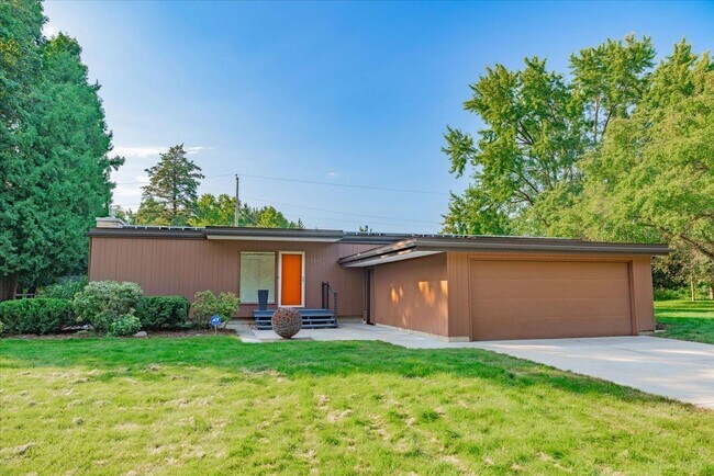 Foto del edificio - 5813 Anchorage Ave