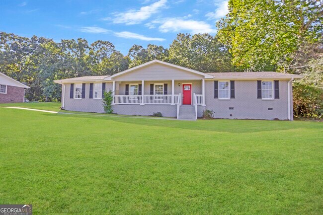 Building Photo - 293 Brittany Dr