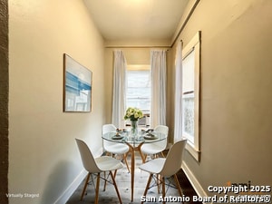 Foto del edificio - 319 Army Blvd