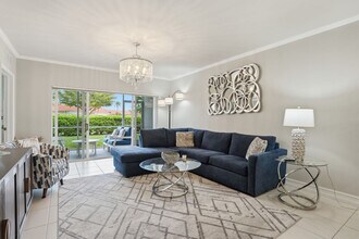 Building Photo - 7831 Regal Heron Cir