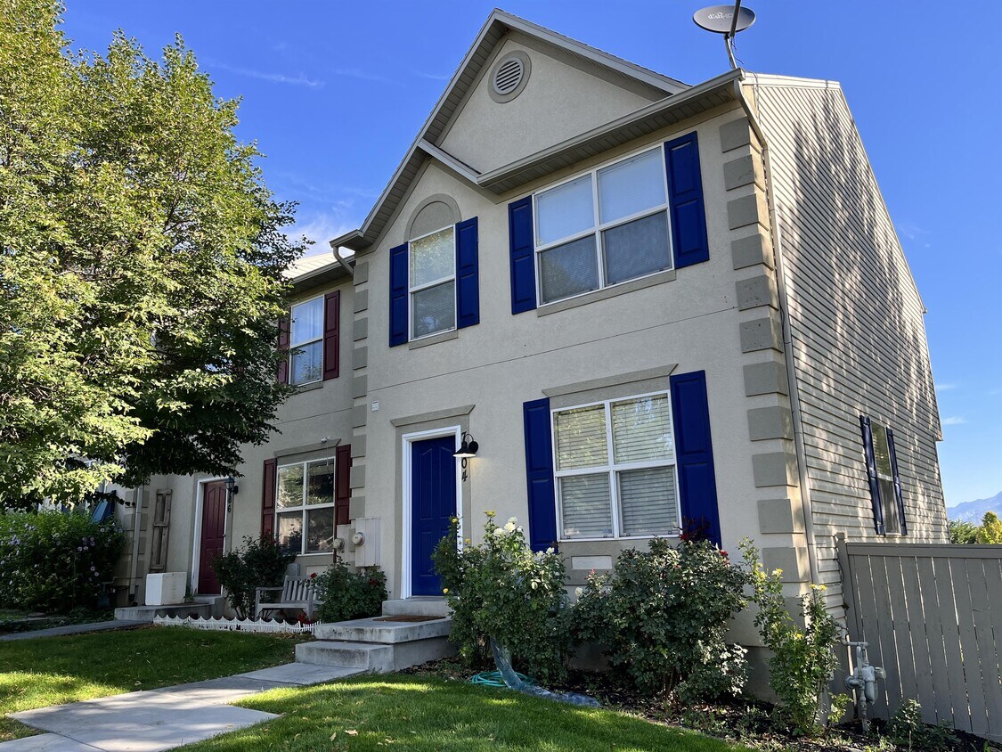 7904 Dundee Dr, Eagle Mountain, UT 84005 Townhome Rentals in Eagle