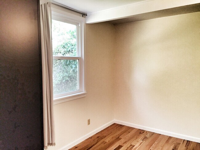 Foto del edificio - 6412 58th Ave NE