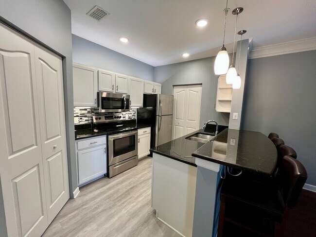 Foto del edificio - 4207 S Dale Mabry Hwy
