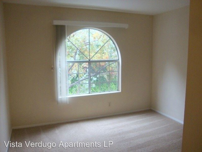 Building Photo - 1 br, 1 bath Apartment - 1617 Calle Vaquero