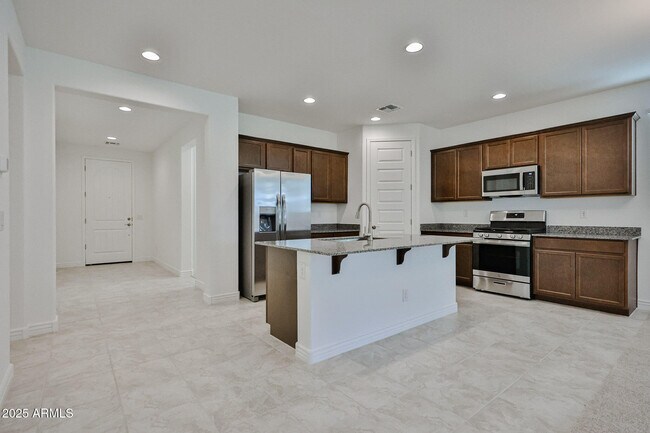 Foto del edificio - 8747 W Colter St