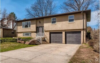 375 S Krameria St