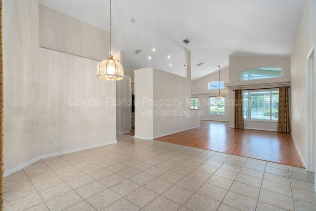 Photo - 614 Canary Island Ct House