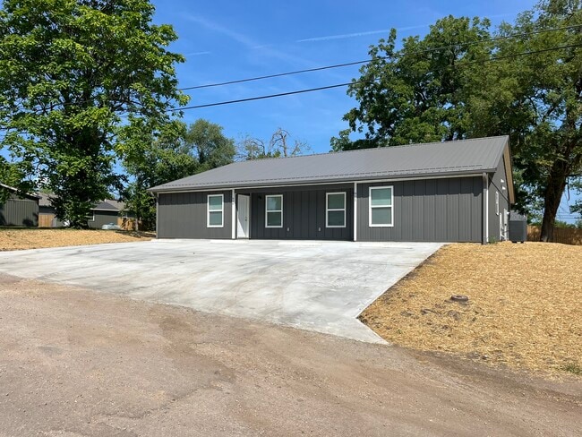 Foto del edificio - 949 St Louis St