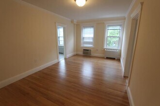 Building Photo - 26 Chauncy St
