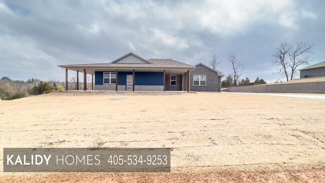 Building Photo - 17636 Salma Rd