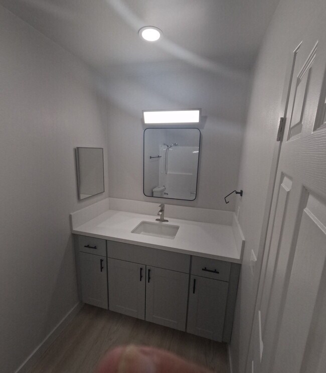 Building Photo - 2481.5 Ulric St