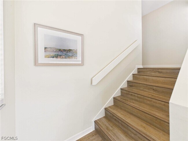 Foto del edificio - 7435 Plumbago Bridge Rd