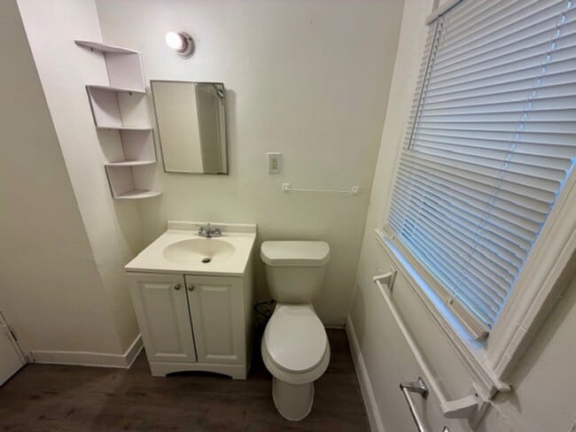 Building Photo - For Lease: Totally Updated 3 Bedroom 1 Bath Welcome Section 8 Call 313-429-3244 KPM Detroit