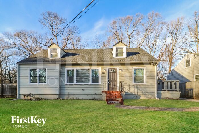 Foto principal - 839 Blossom St SW
