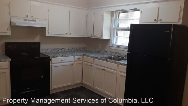 Building Photo - 4 br, 1.5 bath House - 305 Beaverbrook Drive