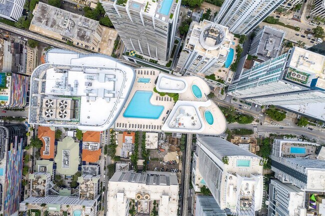 Foto del edificio - 1000 Brickell Plz