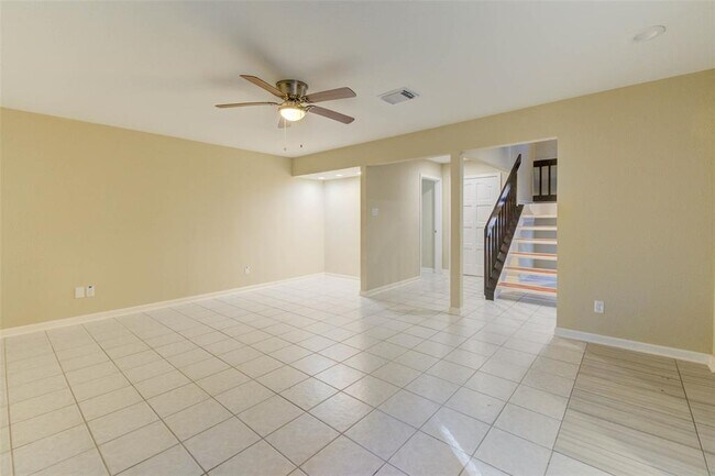 Building Photo - 13522 Windhaven St