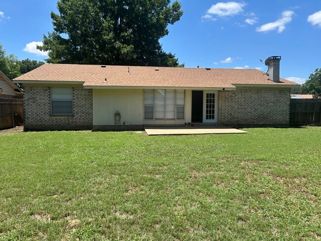 Building Photo - 540 Sierra Blanca Dr