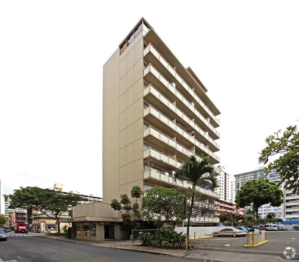 Building Photo - The Seashore