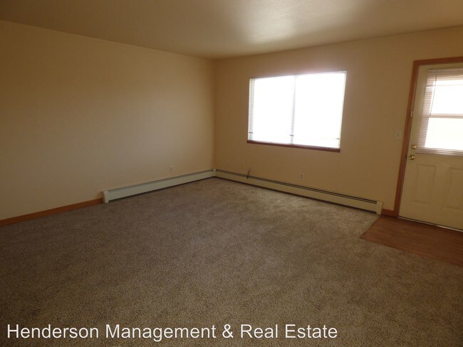 Building Photo - 2515 Taft Ave