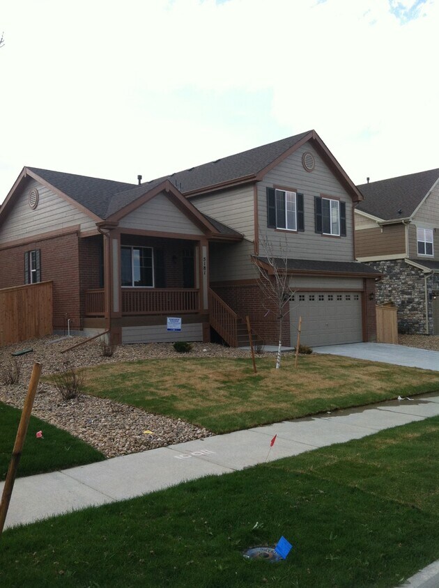 5181 S Eaton Park St, Aurora, CO 80016 House Rental in Aurora, CO