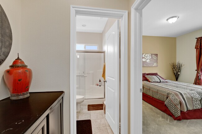 Building Photo - 30916 Snowberry Ln