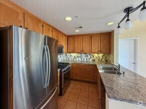 Building Photo - 1864 Opaline Pl