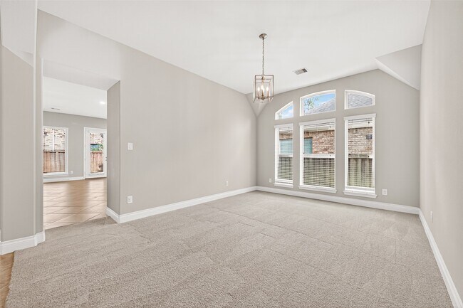 Building Photo - 27128 Allenby Park Dr