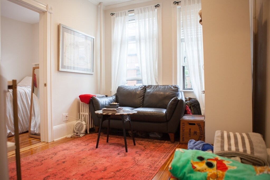 Foto principal - 31 Irving St