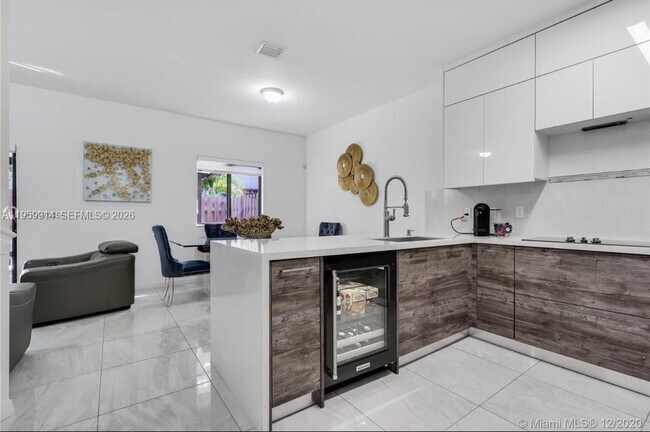 Foto del edificio - 4411 SW 163rd Passage