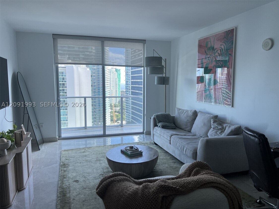 Foto del edificio - 1100 S Miami Ave