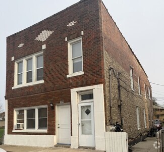 Building Photo - 2031 New St