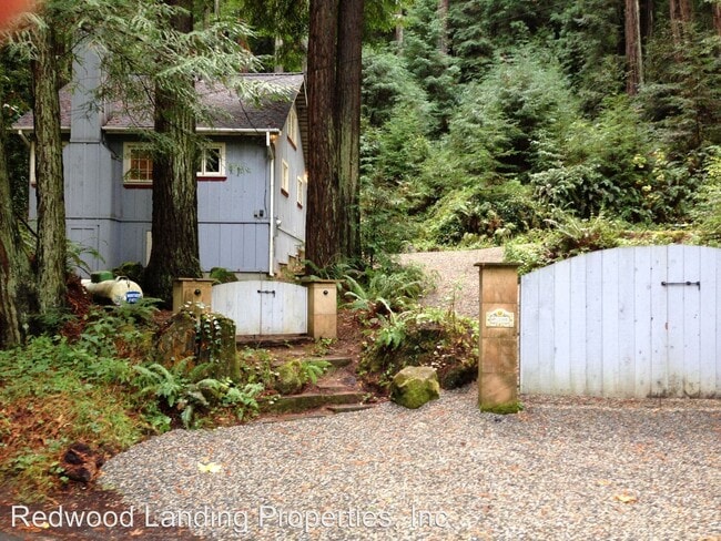 Building Photo - 1 br, 1 bath House - 7126 Pescadero Road