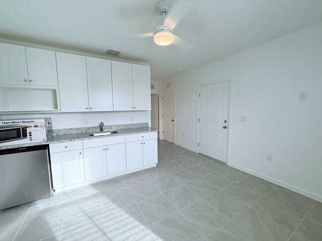 Foto del edificio - 15393 SW 34th Court Rd