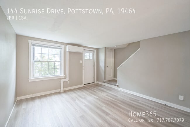 Building Photo - Loving 2-bedroom 1 bathroom Home Awaits!
