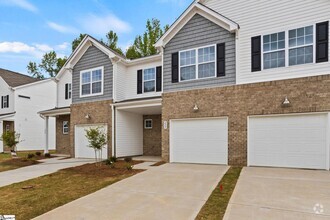 Building Photo - 220 Stellate Pl
